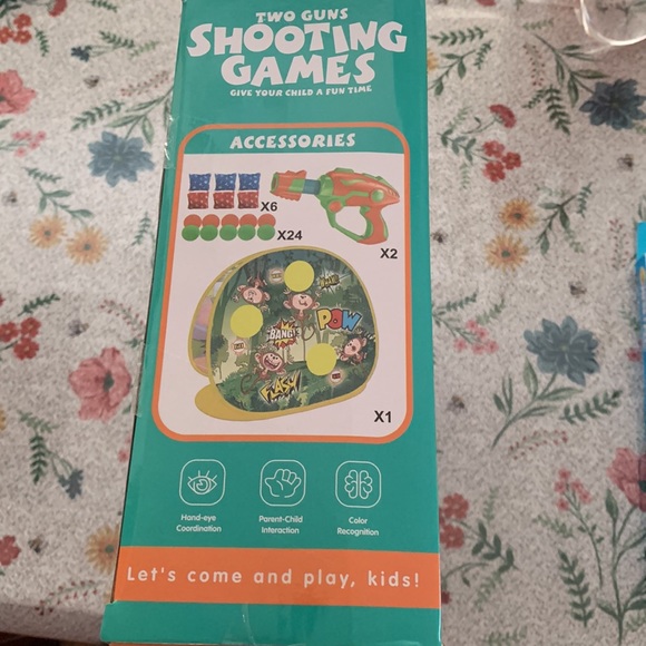 Kids shooting game, new in box - Picture 2 of 6